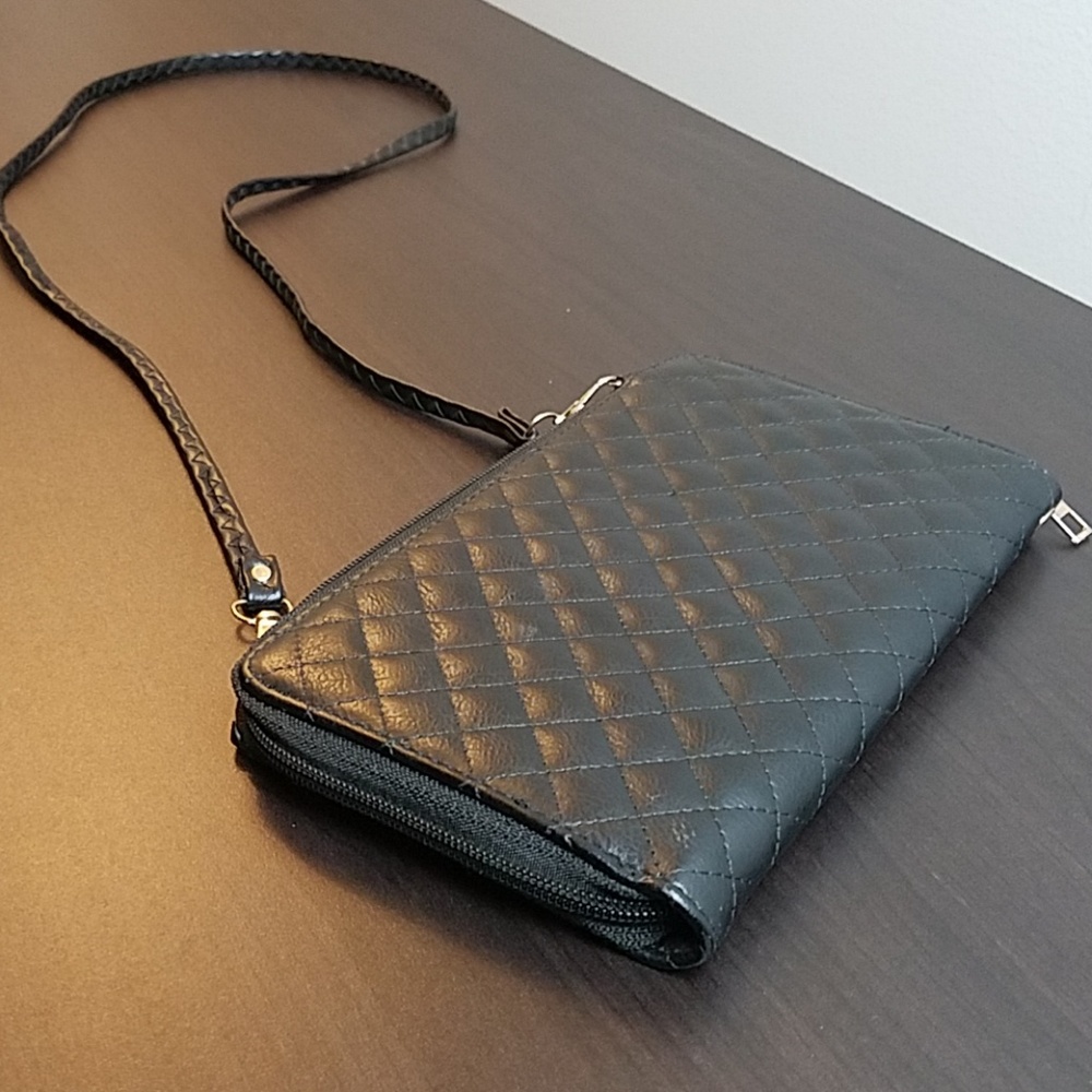 Handbag - Picture 3 of 3
